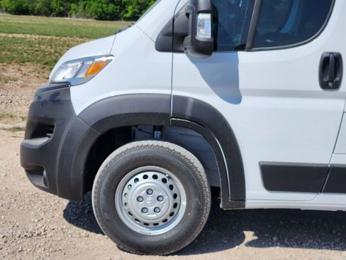 New 2026 RAM ProMaster 2500 w/ Convenience Group image 6