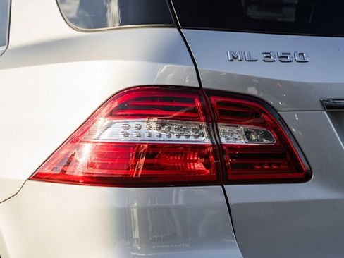 Used 2015 Mercedes-Benz ML 350 4MATIC image 7
