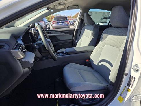 New 2026 Toyota Camry LE image 5