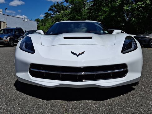 Used 2019 Chevrolet Corvette Stingray Coupe w/ 2LT Preferred Equipment Group RWD image 8