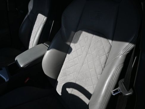 Used 2019 Audi S4 Premium Plus w/ Premium Plus Package image 24