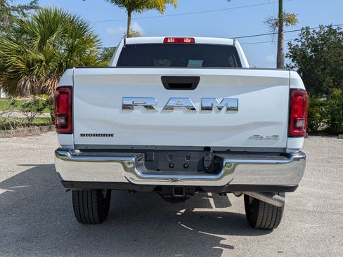 Used 2026 RAM 2500 Big Horn AWD/4WD image 5