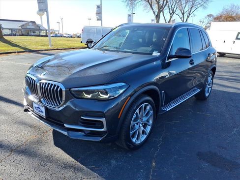 Used 2023 BMW X5 xDrive40i w/ Premium Package AWD/4WD image 3