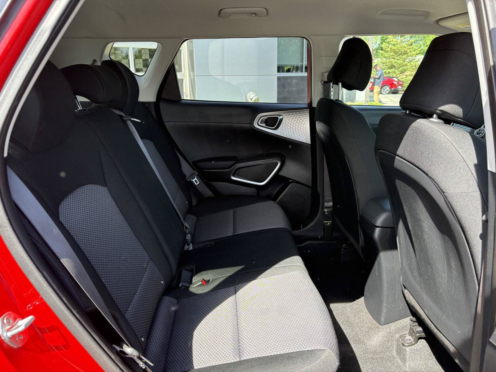 Used 2022 Kia Soul LX FWD image 20