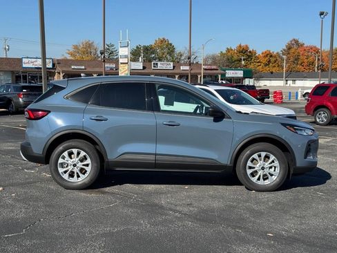 New 2026 Ford Escape Active w/ Cold Weather Package image 2