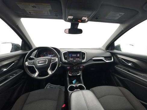 Used 2022 GMC Terrain SLE w/ Driver Convenience Package image 17