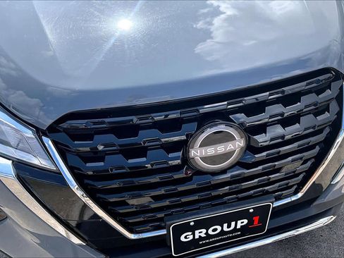 Certified 2023 Nissan Kicks SV image 28