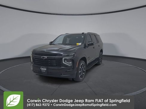 Used 2025 Chevrolet Tahoe RST w/ Comfort Package AWD/4WD image 6