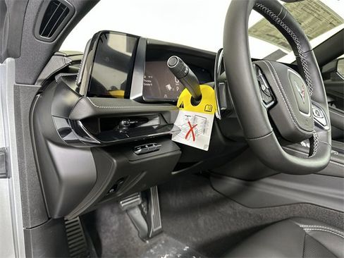 New 2026 Chevrolet Corvette 2LT w/ Z51 Performance Package image 18