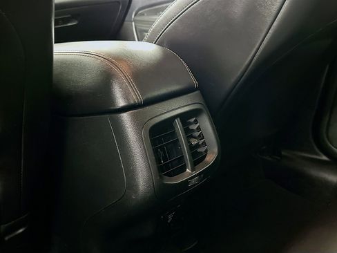 Used 2015 Jeep Cherokee Limited AWD/4WD image 25