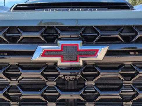 New 2026 Chevrolet Silverado 2500 ZR2 image 5