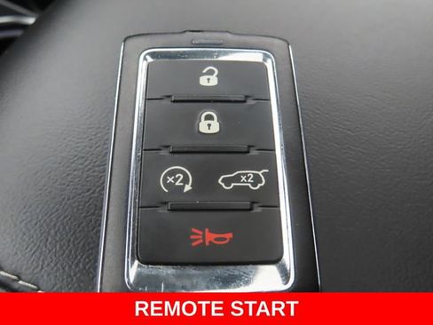 Used 2023 Jeep Grand Cherokee Laredo w/ Luxury Tech Group I image 38