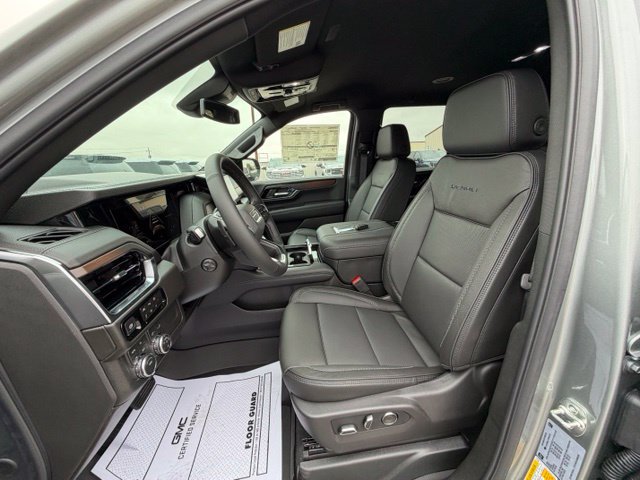 New 2026 GMC Yukon Denali w/ LPO, Floor Liner Package AWD/4WD image 6