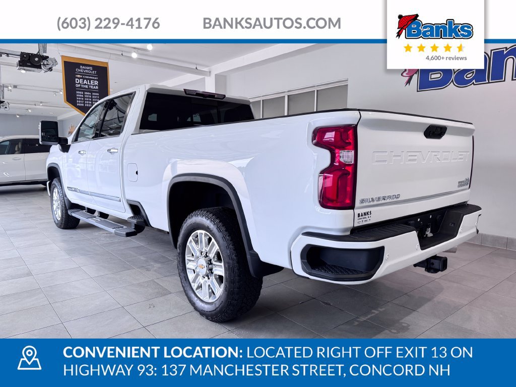 Certified 2024 Chevrolet Silverado 3500 High Country AWD/4WD image 6
