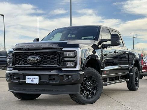 New 2026 Ford F250 Lariat w/ Black Appearance Package image 2