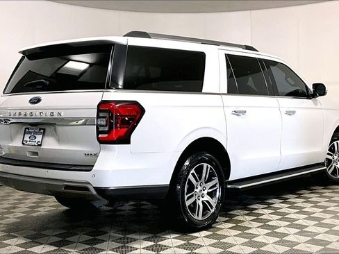 Used 2023 Ford Expedition Max Limited image 12