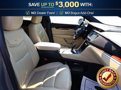 Used 2018 Cadillac XT5 Luxury w/ Driver Awareness Package image 21