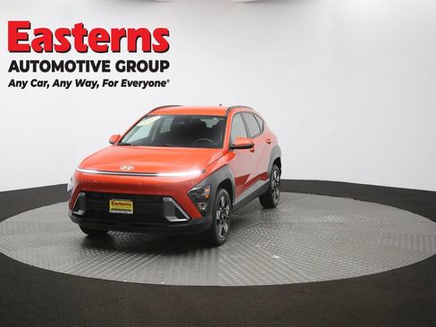 Used 2024 Hyundai Kona SEL AWD/4WD image 52