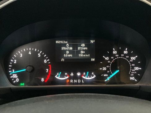 Used 2021 Ford Escape SE image 11