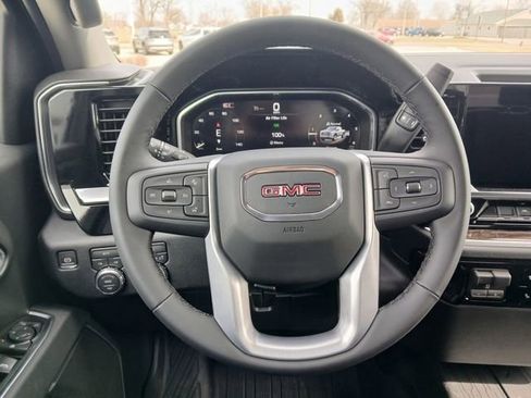 New 2026 GMC Sierra 1500 Elevation image 19