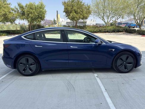 Used 2019 Tesla Model 3 Long Range AWD/4WD image 2