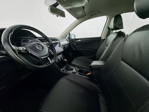 Used 2019 Volkswagen Tiguan SE w/ 3rd Row Seat Package AWD/4WD image 21