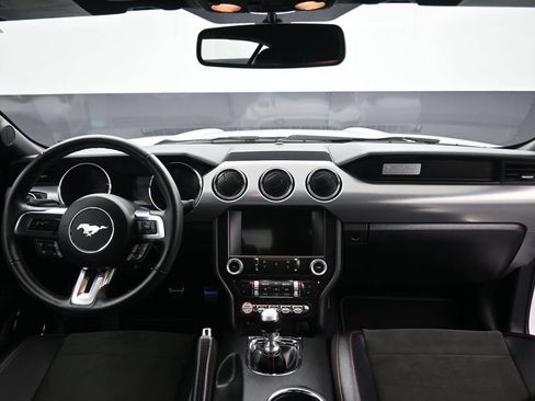 Used 2016 Ford Mustang GT Premium w/ Equipment Group 401A RWD image 39