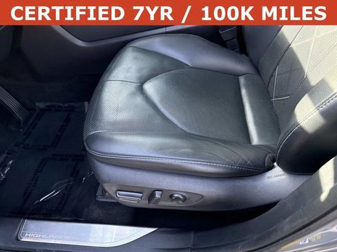 Used 2021 Toyota Highlander Platinum FWD image 15