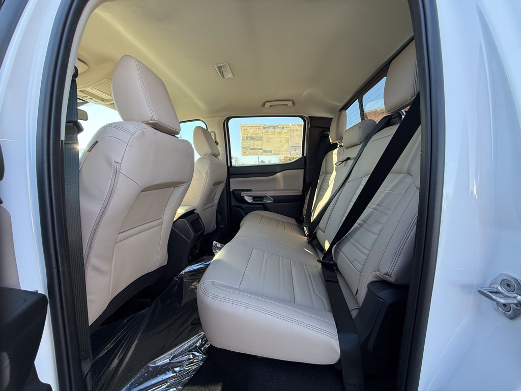 Used 2025 Ford Ranger Lariat w/ Chrome Accent Package AWD/4WD image 10