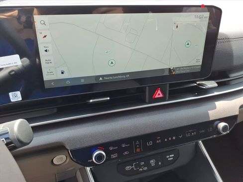 New 2026 Kia Carnival EX FWD image 22