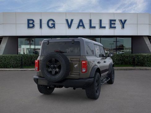 New 2025 Ford Bronco Big Bend w/ Black Diamond Package image 8