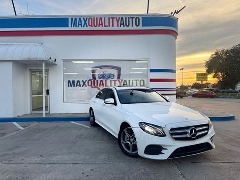 Used 2017 Mercedes-Benz E 300 w/ Premium 1 Package image 16