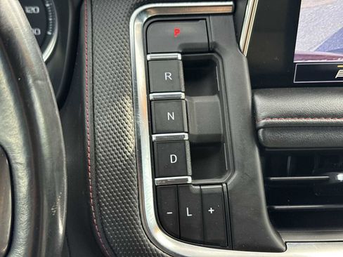 Used 2021 Chevrolet Tahoe RST AWD/4WD image 15