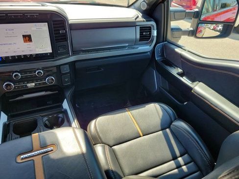 Certified 2024 Ford F250 Platinum image 20