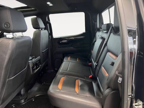Used 2025 GMC Sierra 1500 AT4 w/ AT4 Premium Package AWD/4WD image 11