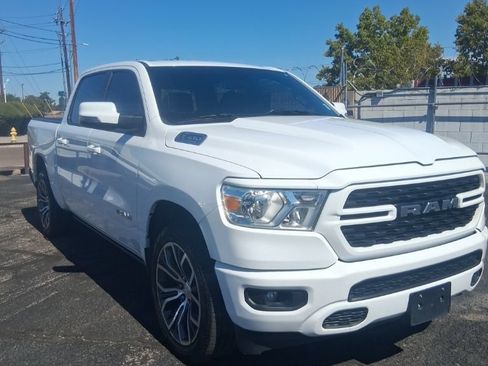Used 2023 RAM 1500 Lone Star AWD/4WD image 1