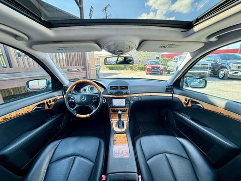 Used 2008 Mercedes-Benz E 350 4MATIC Sedan image 33