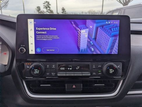 Used 2025 Toyota Grand Highlander XLE image 23