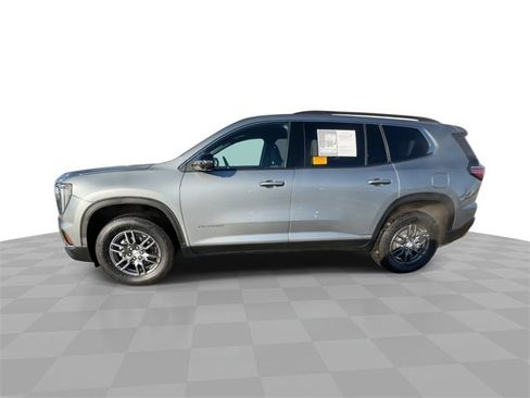 Used 2025 GMC Acadia Elevation image 5