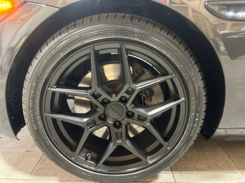 Used 2017 Jaguar XE Prestige RWD image 9