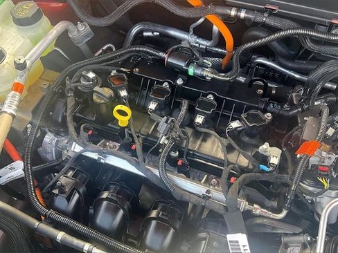 Certified 2023 Ford Maverick XLT w/ XLT Luxury Package image 34