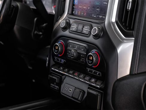 Used 2021 Chevrolet Silverado 1500 LTZ w/ LTZ Convenience Package II image 22