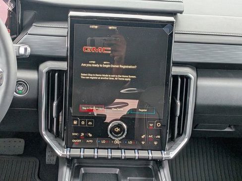 New 2026 GMC Acadia Elevation w/ Black Edition FWD image 18