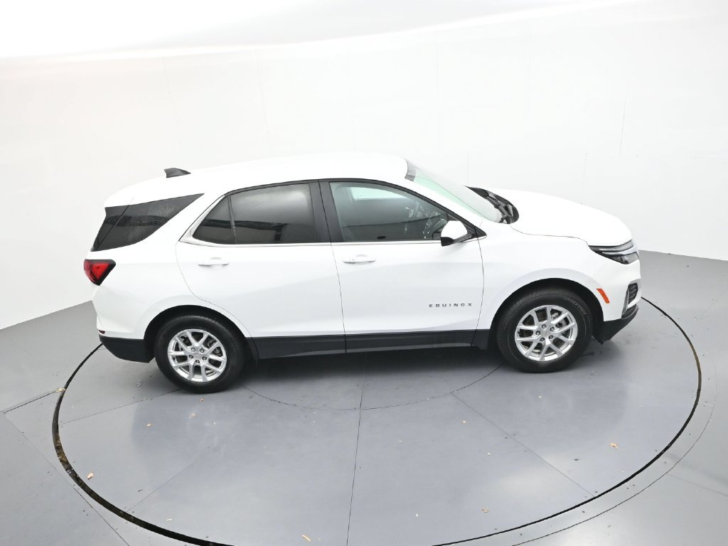 Used 2024 Chevrolet Equinox LT AWD/4WD image 30