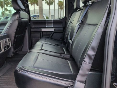 Used 2018 Ford F150 Lariat w/ Equipment Group 502A Luxury AWD/4WD image 13