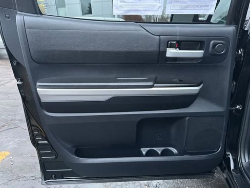 Used 2015 Toyota Tundra SR5 image 17