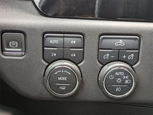 Used 2022 Chevrolet Silverado 1500 RST w/ All Star Edition Plus image 26