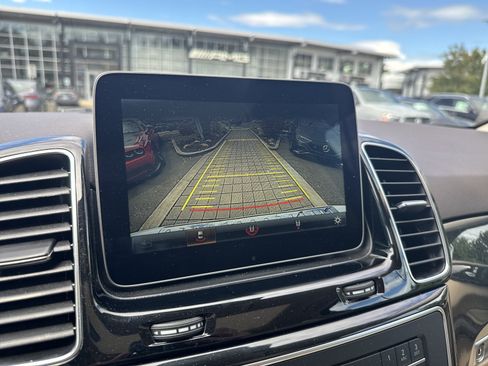 Used 2017 Mercedes-Benz GLE 350 4MATIC image 22