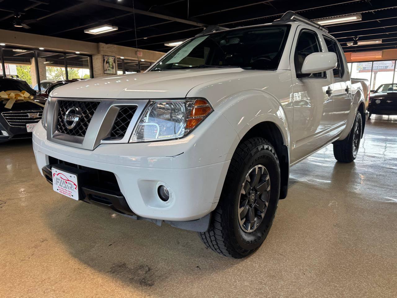 Used 2021 Nissan Frontier PRO-4X w/ Pro-4x Utility Package AWD/4WD image 3