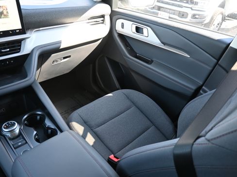 New 2026 Ford Explorer Active image 67